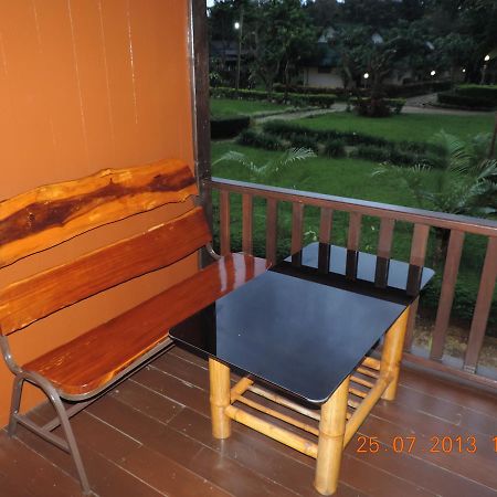 Khunnam Rimtarn Resort Мае Сай Экстерьер фото