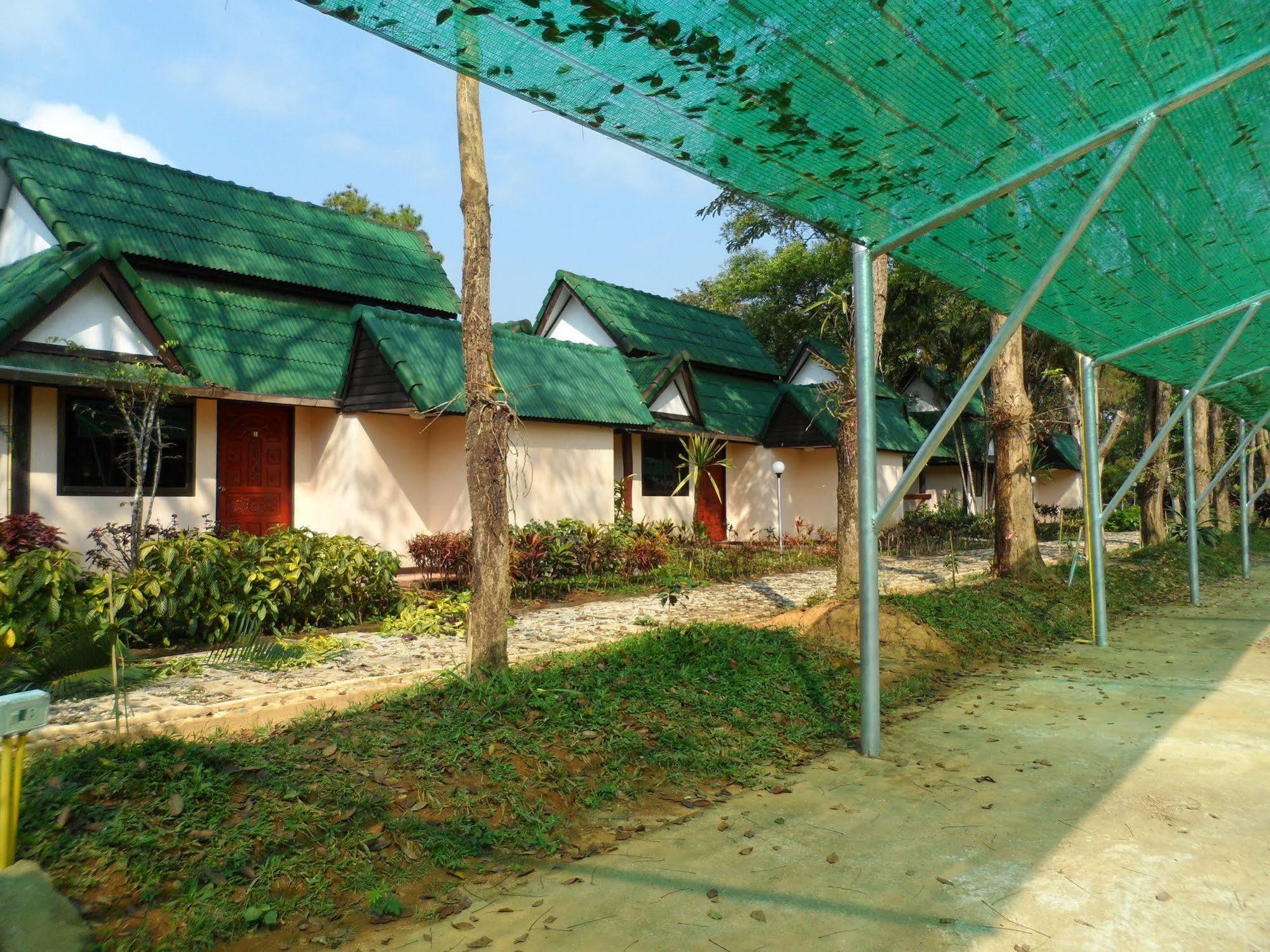 Khunnam Rimtarn Resort Мае Сай Экстерьер фото